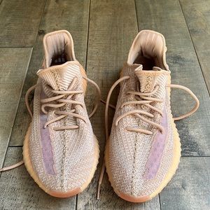 KNOCK OFF  Men’s Yeezy type sneaker size 12